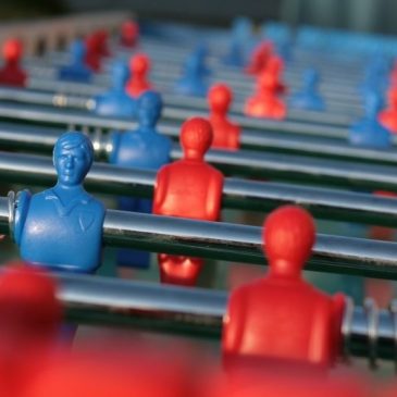 Turnir v pikadu in ročnem nogometu